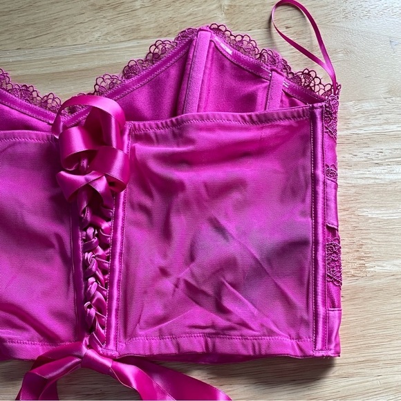 Victoria’s Secret Heart Embroidery Strapless Corset Top 18870 - Picture 9 of 15